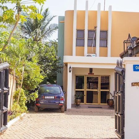 Lovista Hotel North Legon Exterior foto